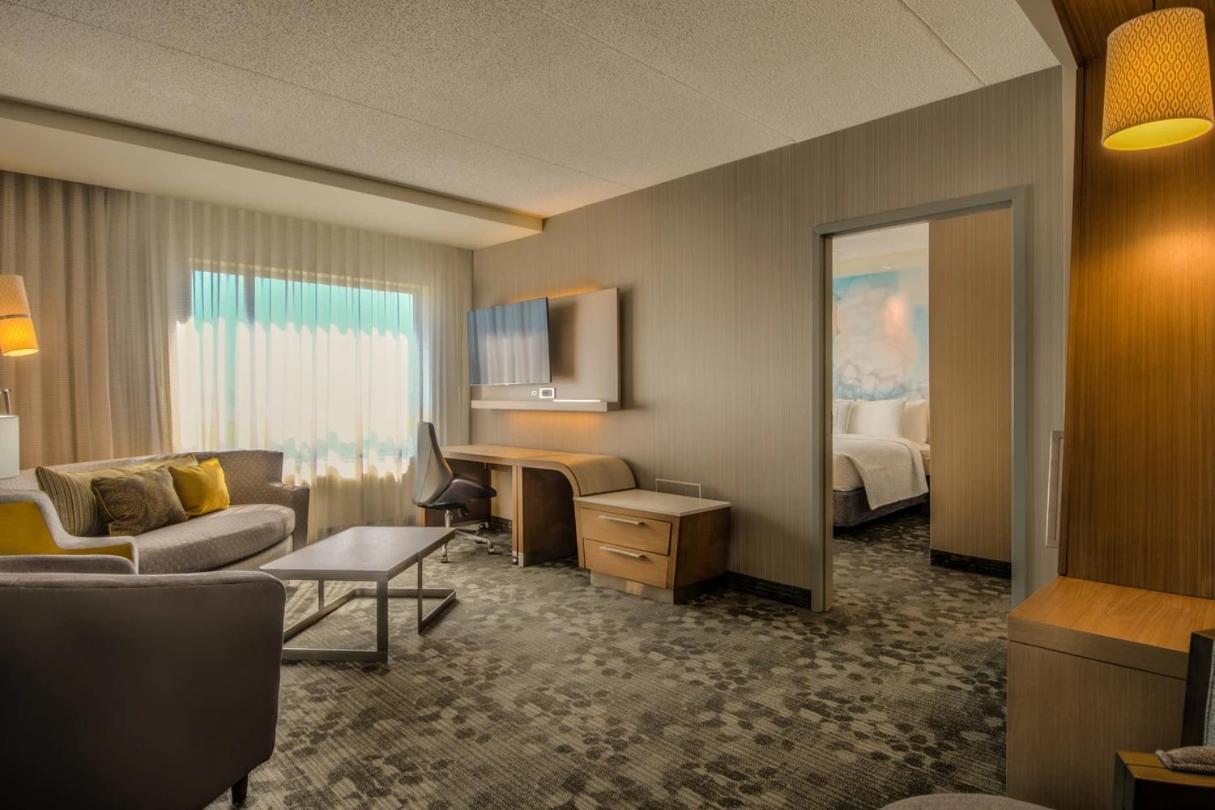 Courtyard By Marriott Winnipeg Airport Exteriér fotografie